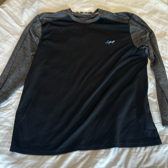 Greg Norman (attack life) Long sleeve. L. Black/Grey. - Picture 1 of 3